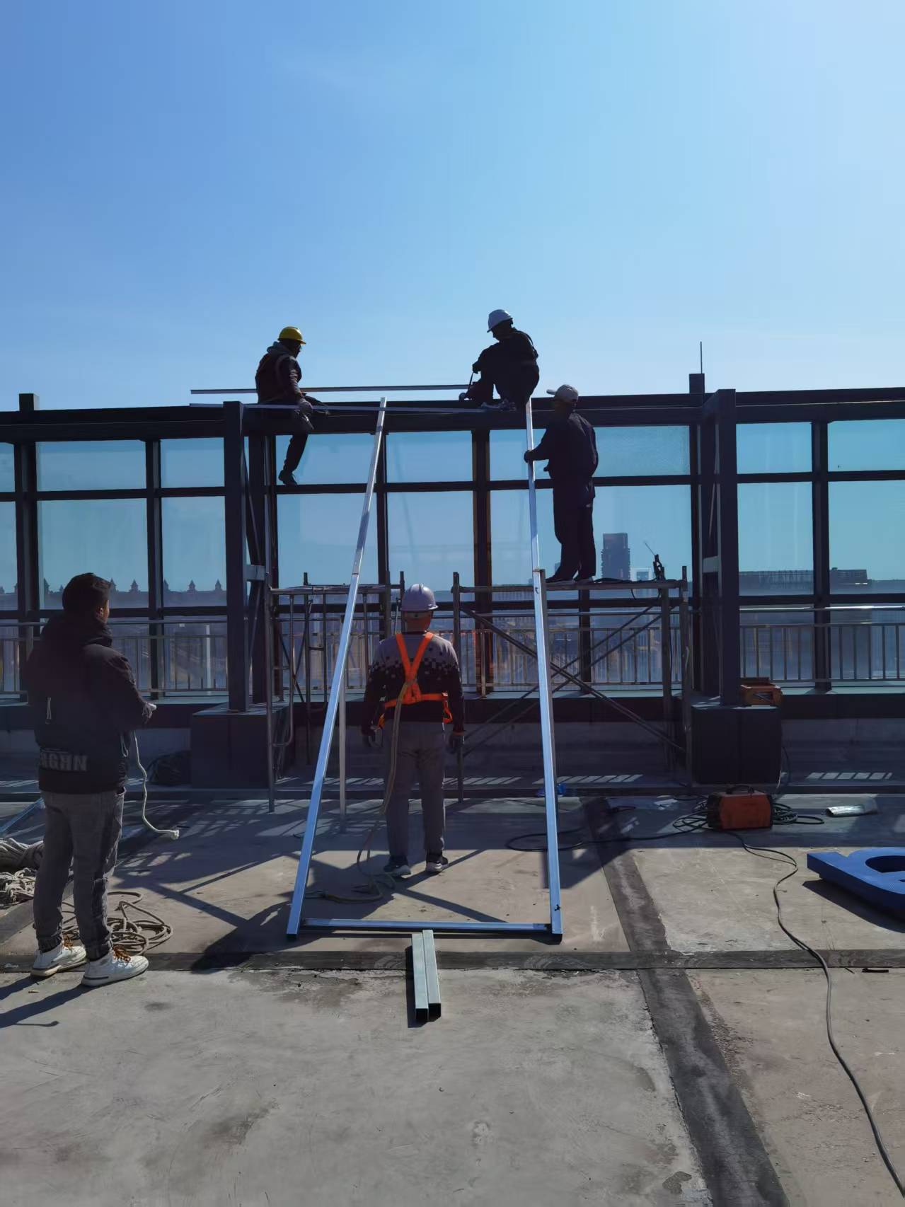 樓頂發(fā)光字制作安裝 (7).jpg